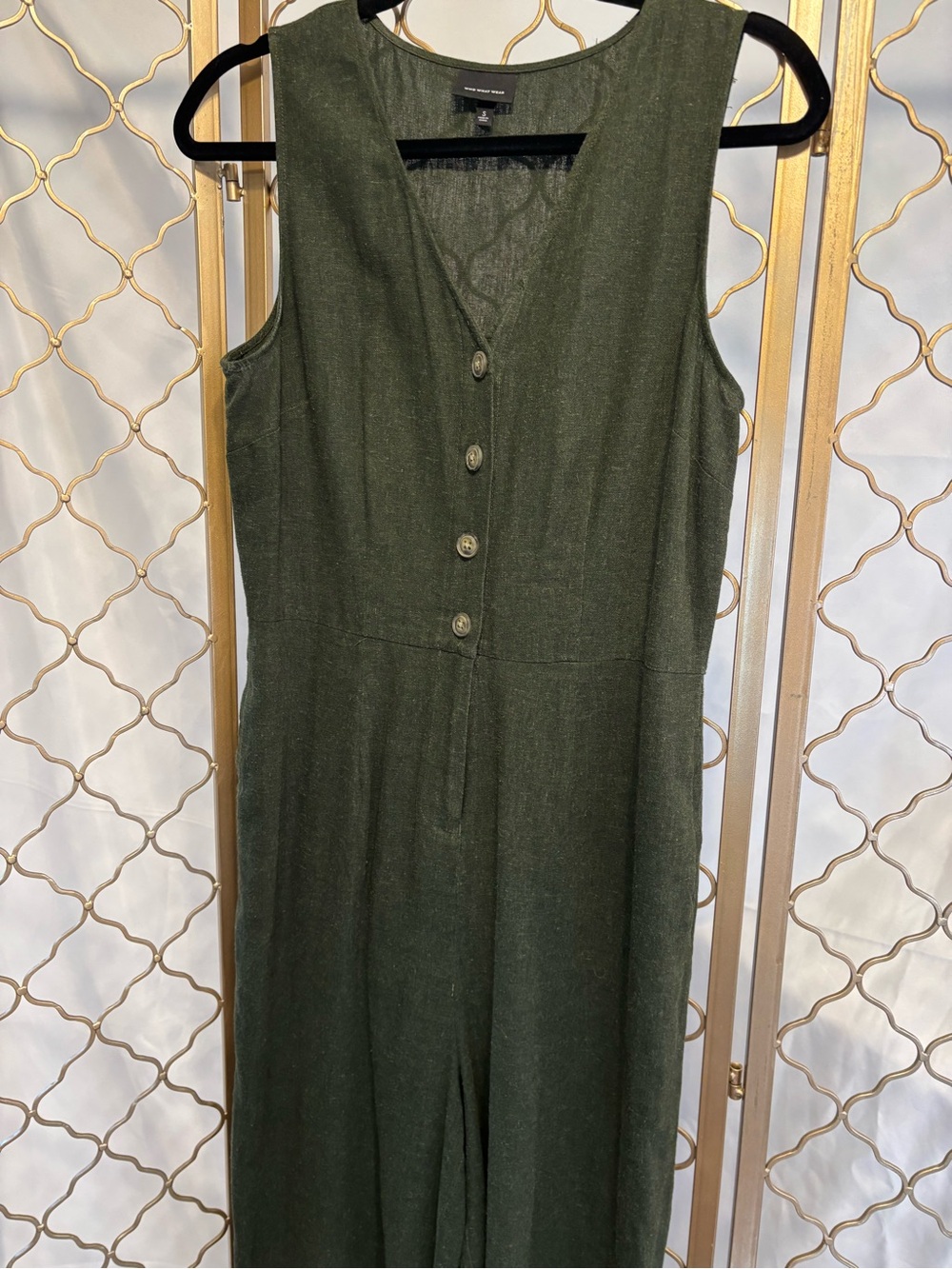 Who What Wear Olive Sleeveless V-Neck Wide-Leg Jumpsuit with Belt, size S - Picture 6 of 10
